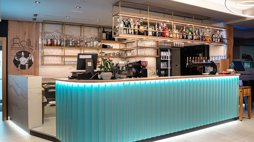 Albergo Ristorante Rolly | Ristorante Hotel Rolly  - Tradizione gastronomica familiare ad un passo dal centro di Riva del Garda e dal Lago