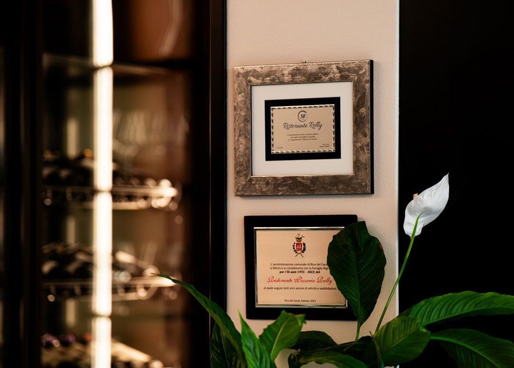 Albergo Ristorante Rolly | Ristorante Hotel Rolly  - Tradizione gastronomica familiare ad un passo dal centro di Riva del Garda e dal Lago